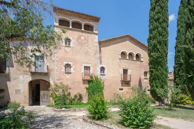 6 soveværelse Finca/Landehus til salg i Cervià de Ter med swimmingpool garage - € 2.400.000 (Ref: 9981279)
