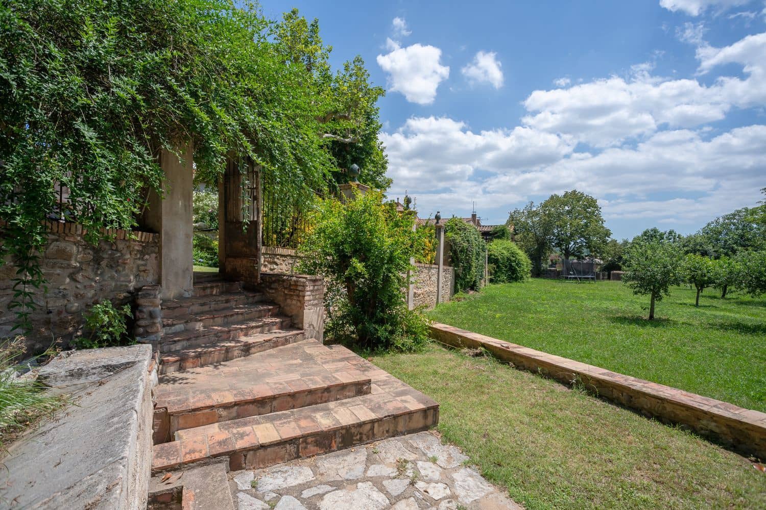 6 sypialnia Finka/Dom wiejski na sprzedaż w Cervia de Ter z basenem garażem - 2 400 000 € (Ref: 9981279)