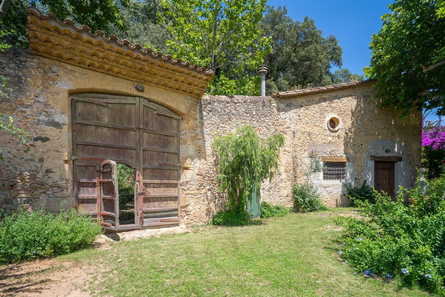 6 sypialnia Finka/Dom wiejski na sprzedaż w Cervia de Ter z basenem garażem - 2 400 000 € (Ref: 9981279)
