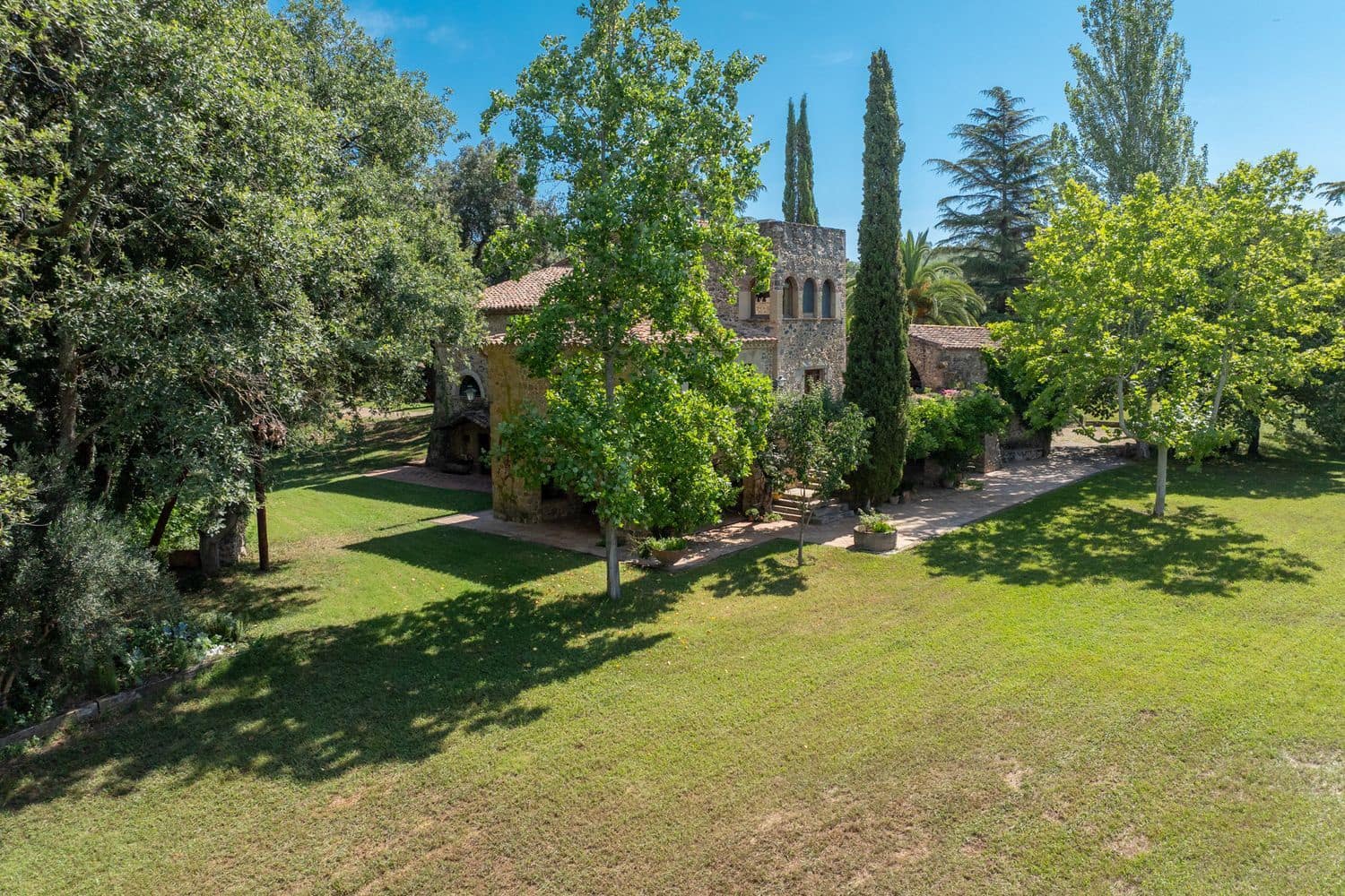 Finca/Casa Rural de 8 habitaciones en Sant Martí de Llémena en venta con garaje - 2.450.000 € (Ref: 9981280)