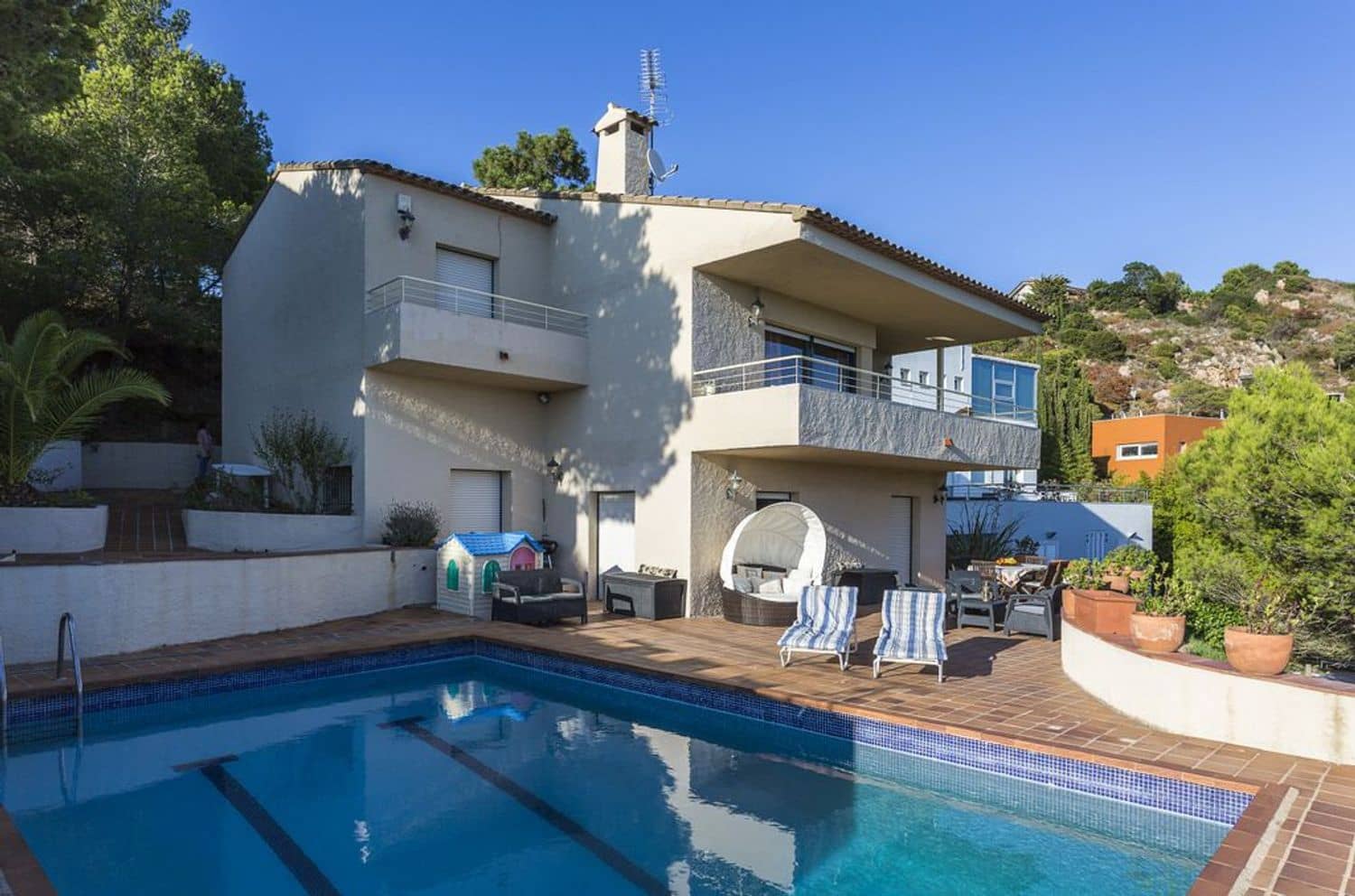 5 bedroom Villa for rent in Tamariu with pool garage - € 19,500 (Ref: 9981281)