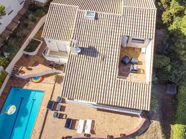 5 quarto Moradia para arrendar em Tamariu, Palafrugell com piscina garagem - 19 500 € (Ref: 9981281)