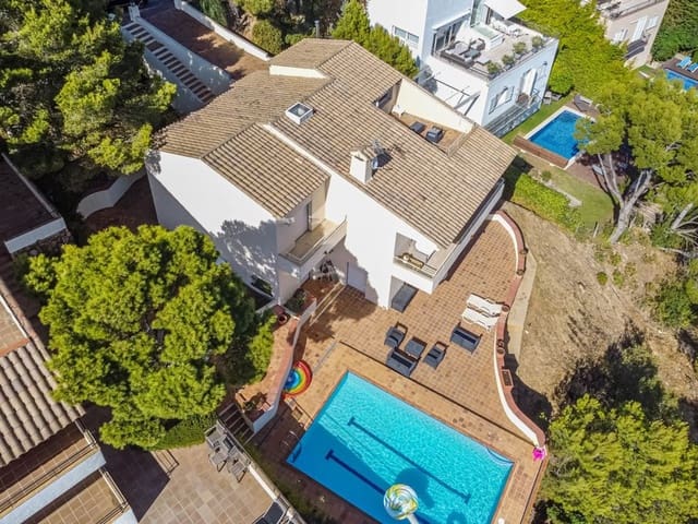 5 quarto Moradia para arrendar em Tamariu, Palafrugell com piscina garagem - 19 500 € (Ref: 9981281)