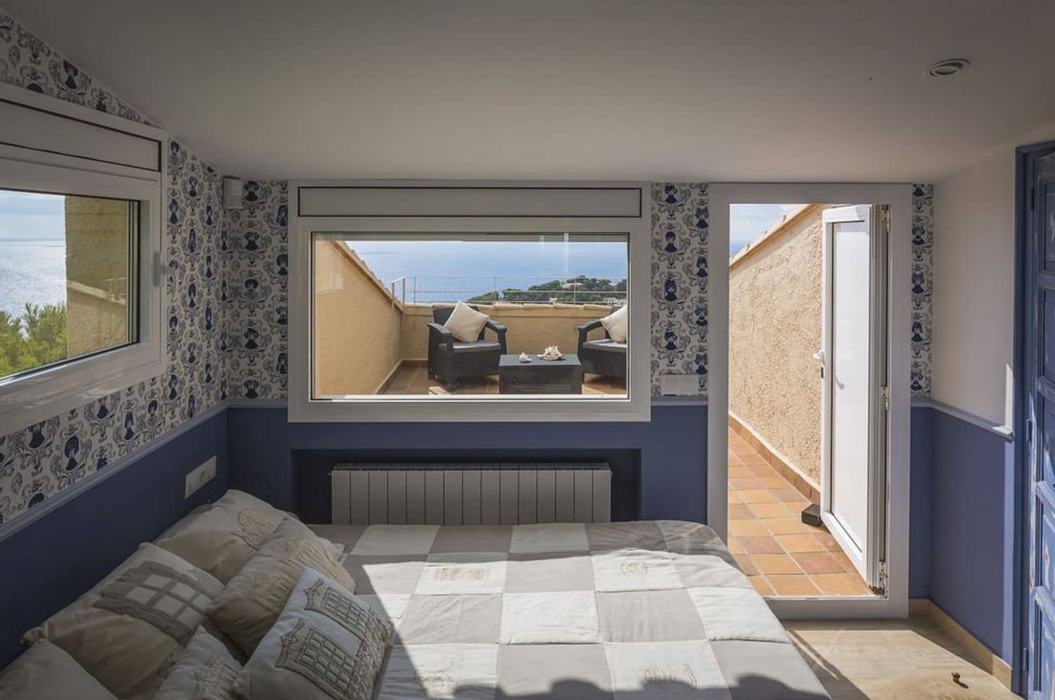 5 bedroom Villa for rent in Tamariu with pool garage - € 19,500 (Ref: 9981281)