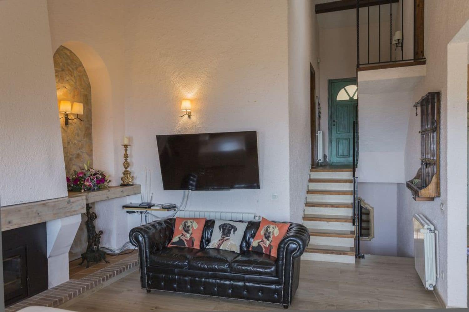 5 bedroom Villa for rent in Tamariu with pool garage - € 19,500 (Ref: 9981281)