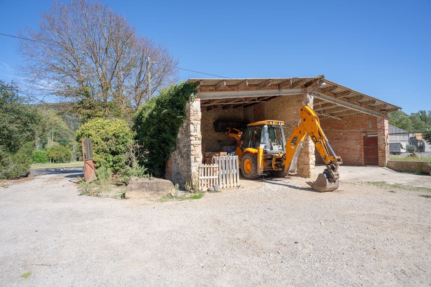 7 chambre Finca/Maison de Campagne à vendre à Sant Aniol de Finestres avec garage - 550 000 € (Ref: 9981282)