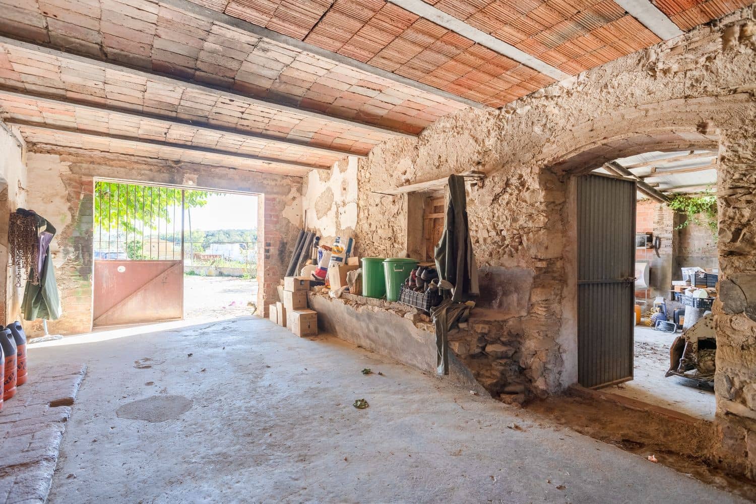7 chambre Finca/Maison de Campagne à vendre à Sant Aniol de Finestres avec garage - 550 000 € (Ref: 9981282)