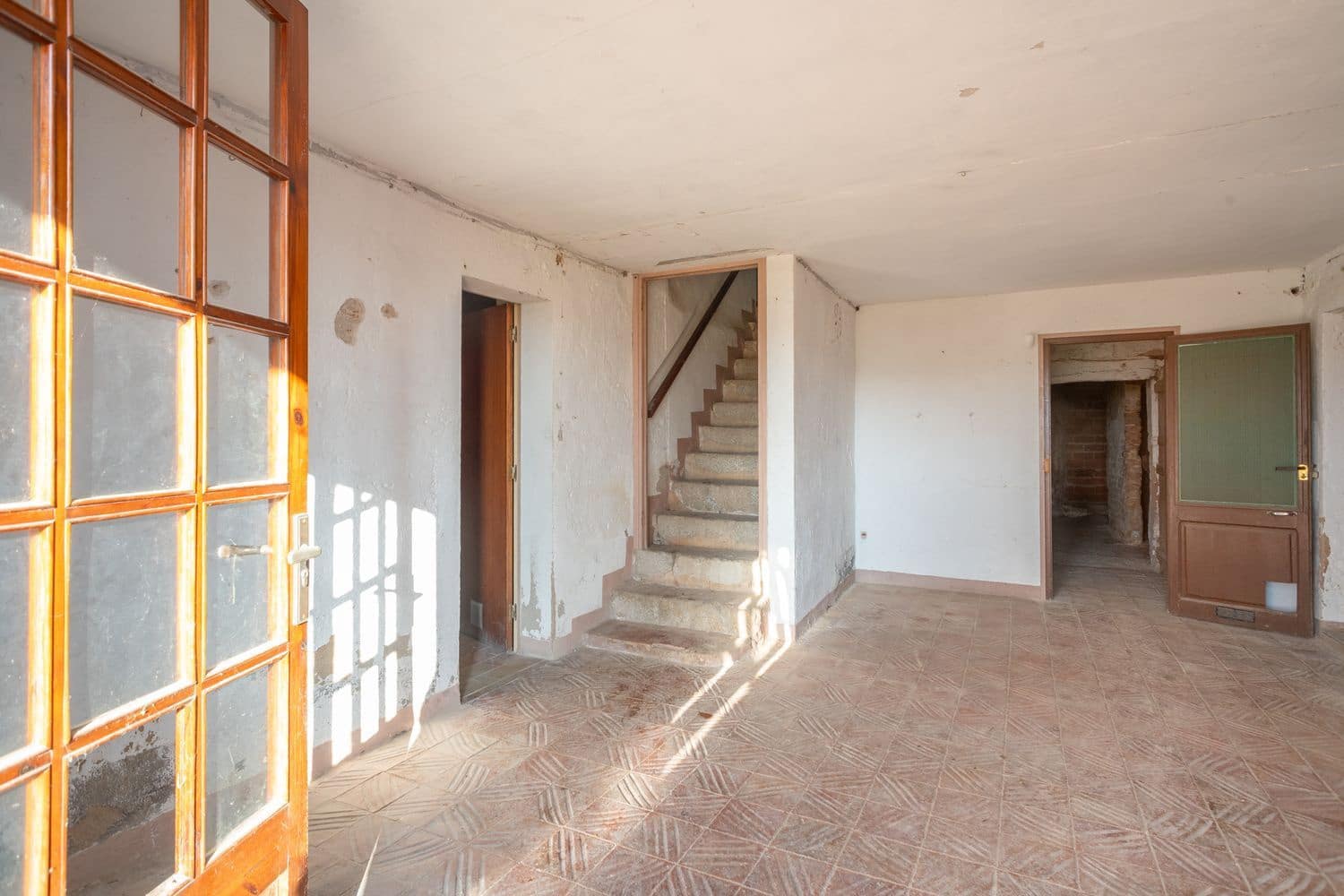 5 bedroom Finca/Country House for sale in Caldes de Malavella with garage - € 495,000 (Ref: 9981283)