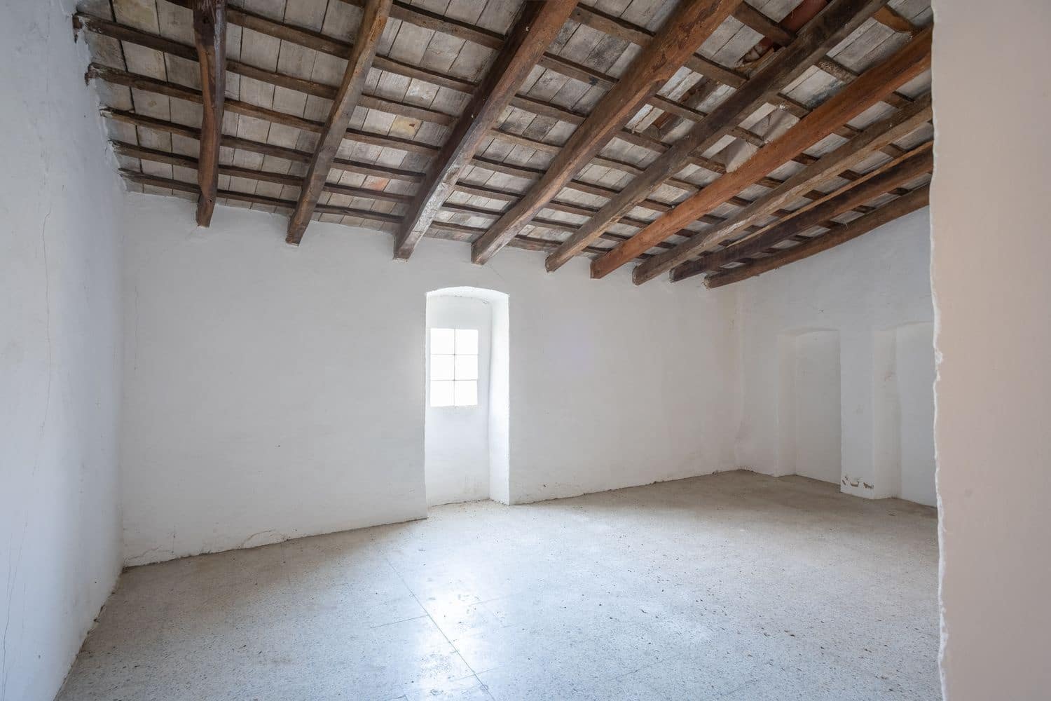 5 bedroom Finca/Country House for sale in Caldes de Malavella with garage - € 495,000 (Ref: 9981283)