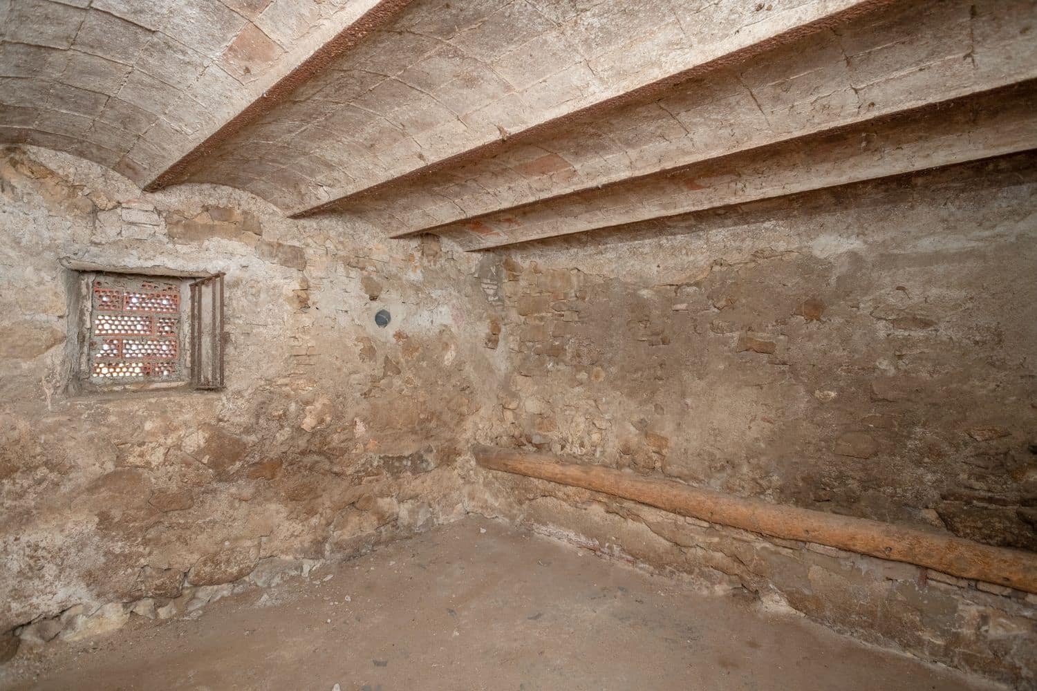 5 bedroom Finca/Country House for sale in Caldes de Malavella with garage - € 495,000 (Ref: 9981283)