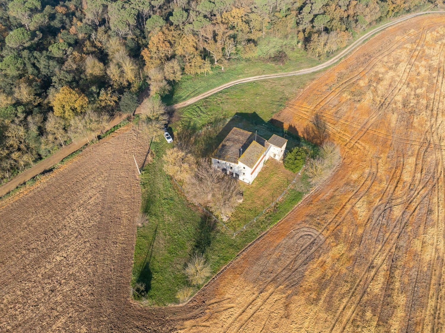 5 bedroom Finca/Country House for sale in Caldes de Malavella with garage - € 495,000 (Ref: 9981283)