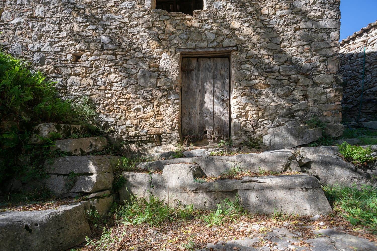 Finca/Casa Rural de 5 habitaciones en Sant Aniol de Finestres en venta con piscina garaje - 1.400.000 € (Ref: 9981284)