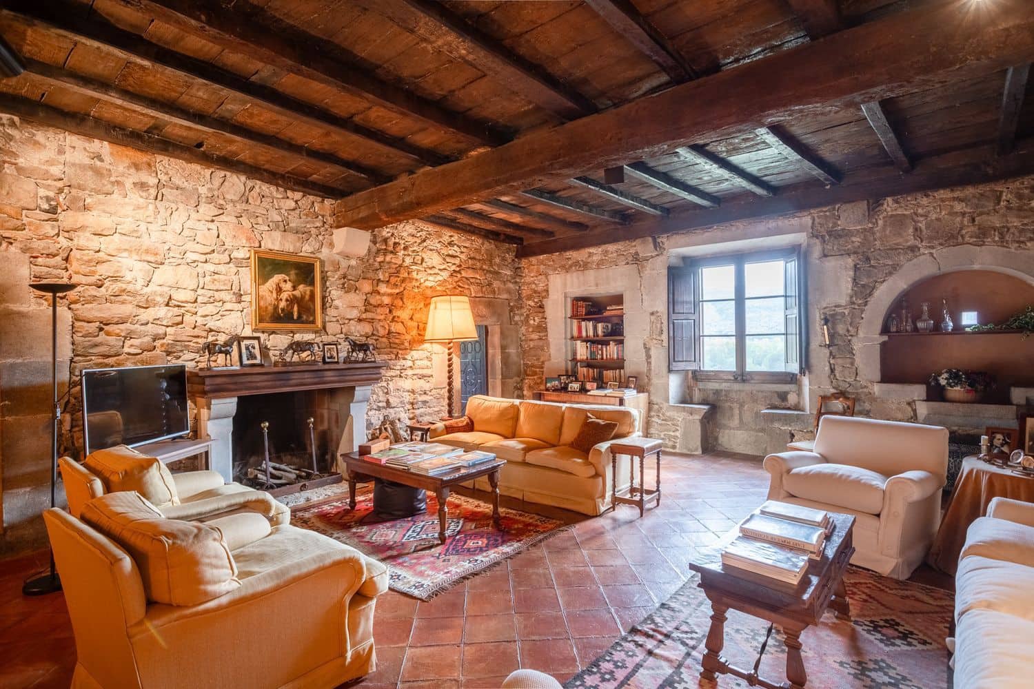 Finca/Casa Rural de 5 habitaciones en Sant Aniol de Finestres en venta con piscina garaje - 1.400.000 € (Ref: 9981284)