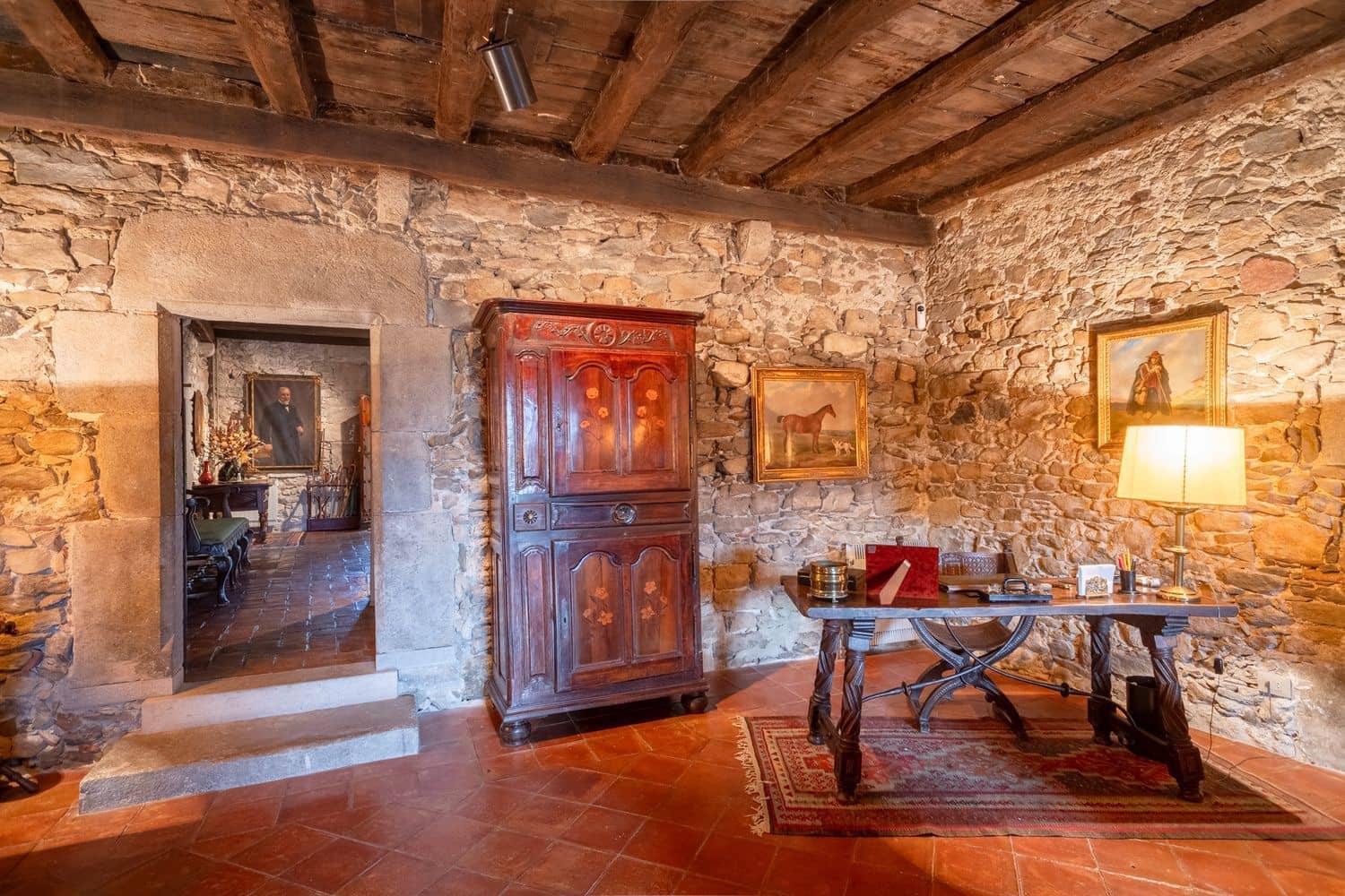 Finca/Casa Rural de 5 habitaciones en Sant Aniol de Finestres en venta con piscina garaje - 1.400.000 € (Ref: 9981284)
