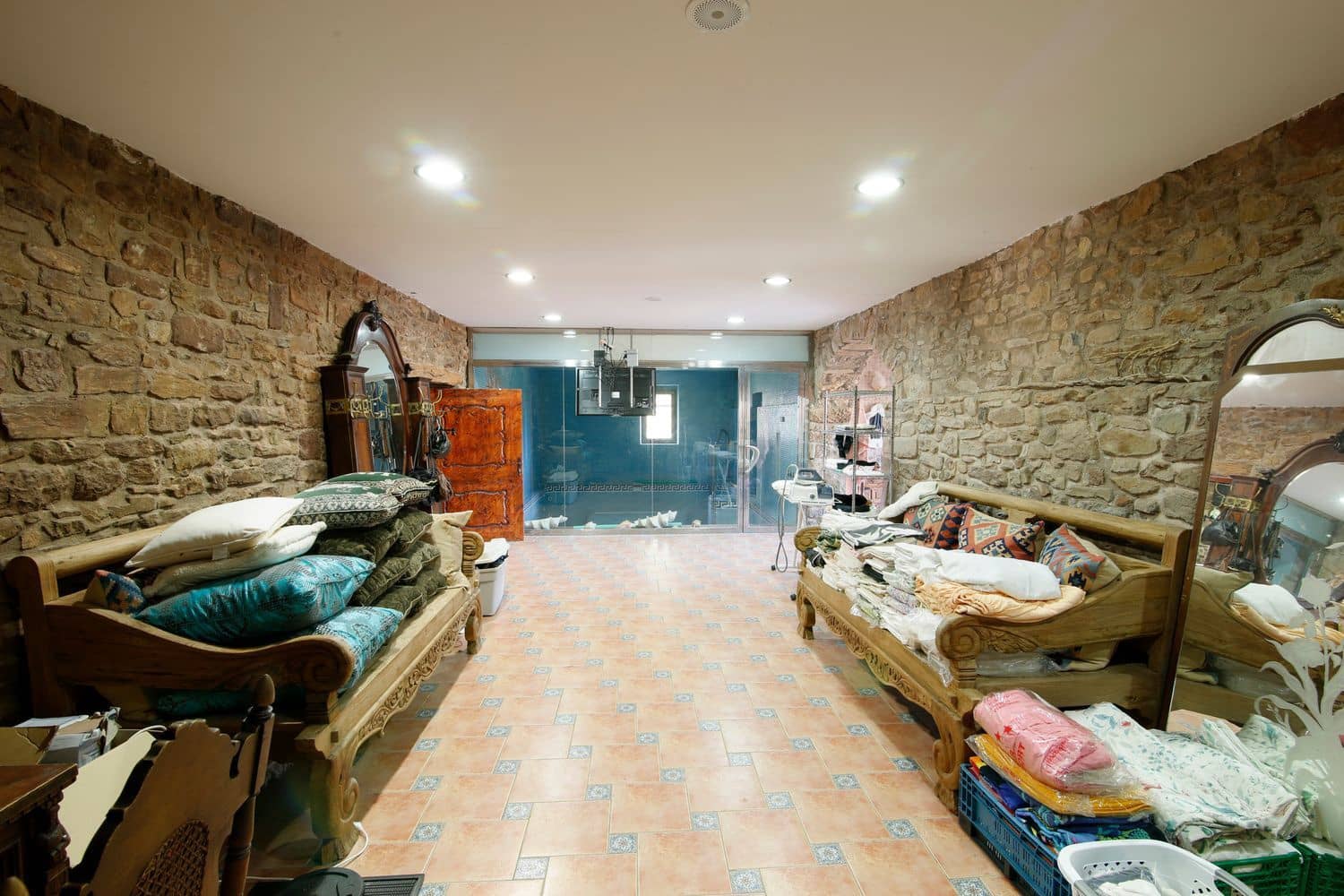 10 soveværelse Finca/Landehus til salg i Moia med garage - € 3.500.000 (Ref: 9981285)