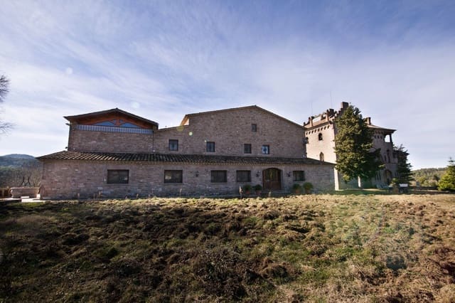 10 soveværelse Finca/Landehus til salg i Moià med garage - € 3.500.000 (Ref: 9981285)