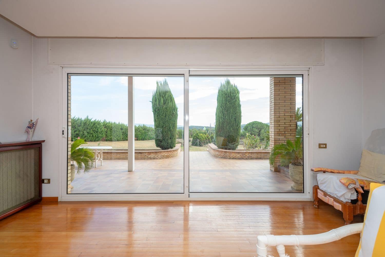 5 bedroom Finca/Country House for sale in Cornella del Terri with garage - € 1,495,000 (Ref: 9981286)