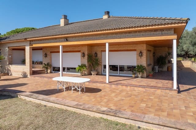 5 chambre Finca/Maison de Campagne à vendre à Cornellà del Terri avec garage - 1 495 000 € (Ref: 9981286)