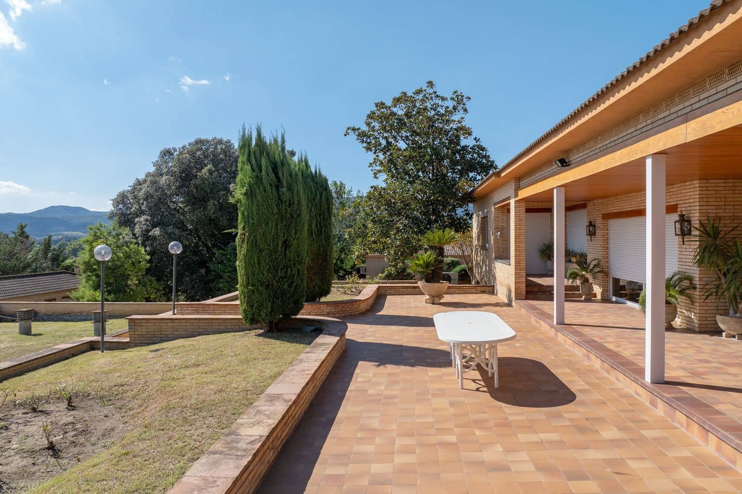 5 bedroom Finca/Country House for sale in Cornella del Terri with garage - € 1,495,000 (Ref: 9981286)
