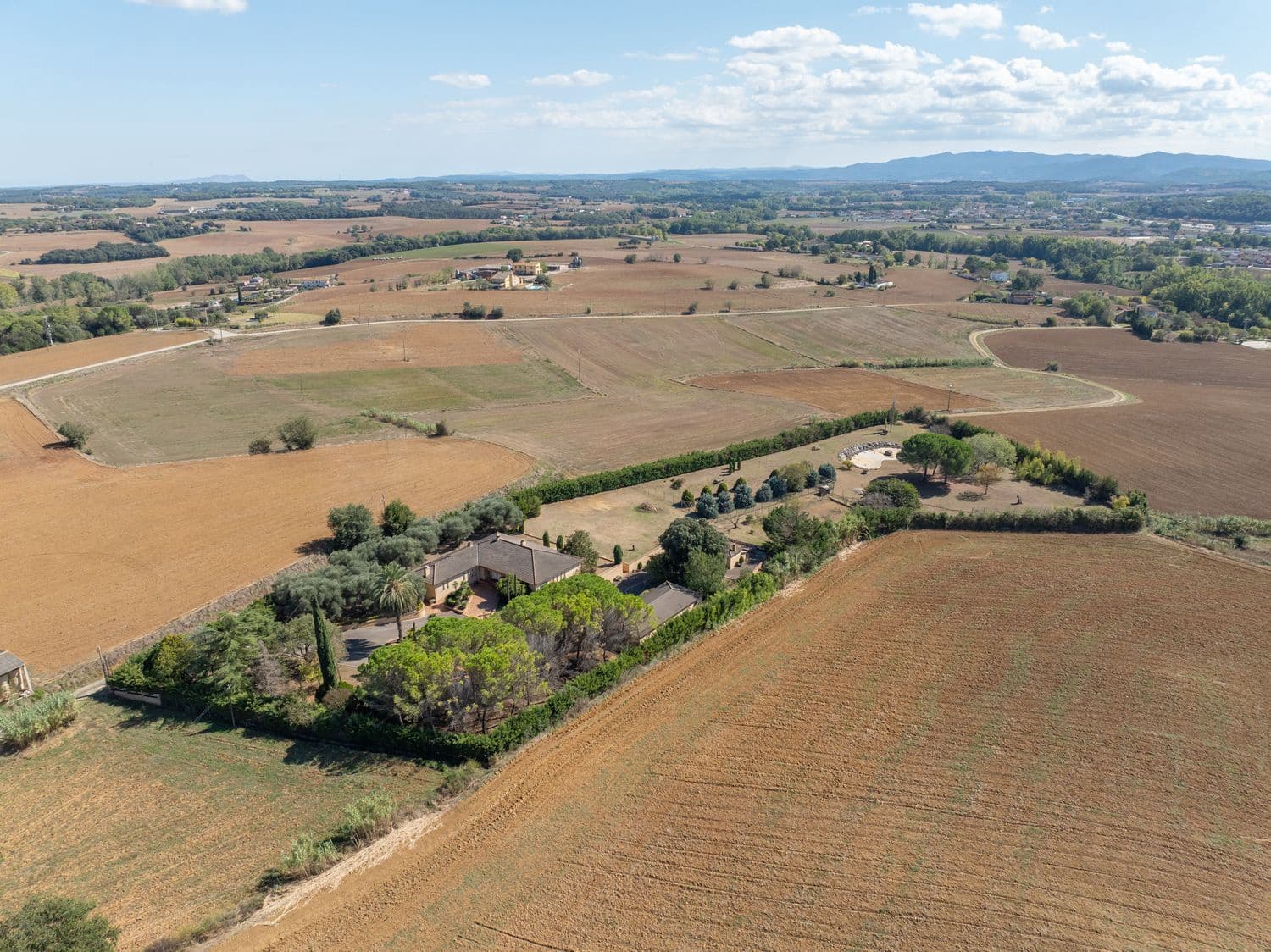 5 bedroom Finca/Country House for sale in Cornella del Terri with garage - € 1,495,000 (Ref: 9981286)