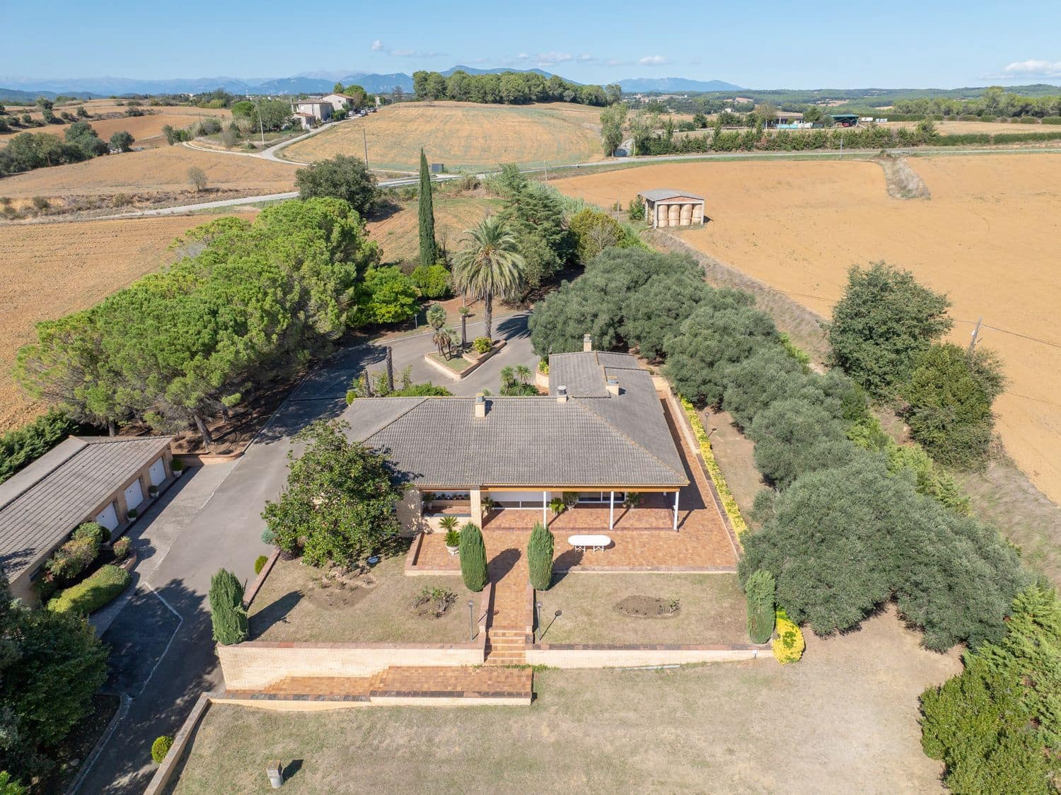 5 bedroom Finca/Country House for sale in Cornella del Terri with garage - € 1,495,000 (Ref: 9981286)