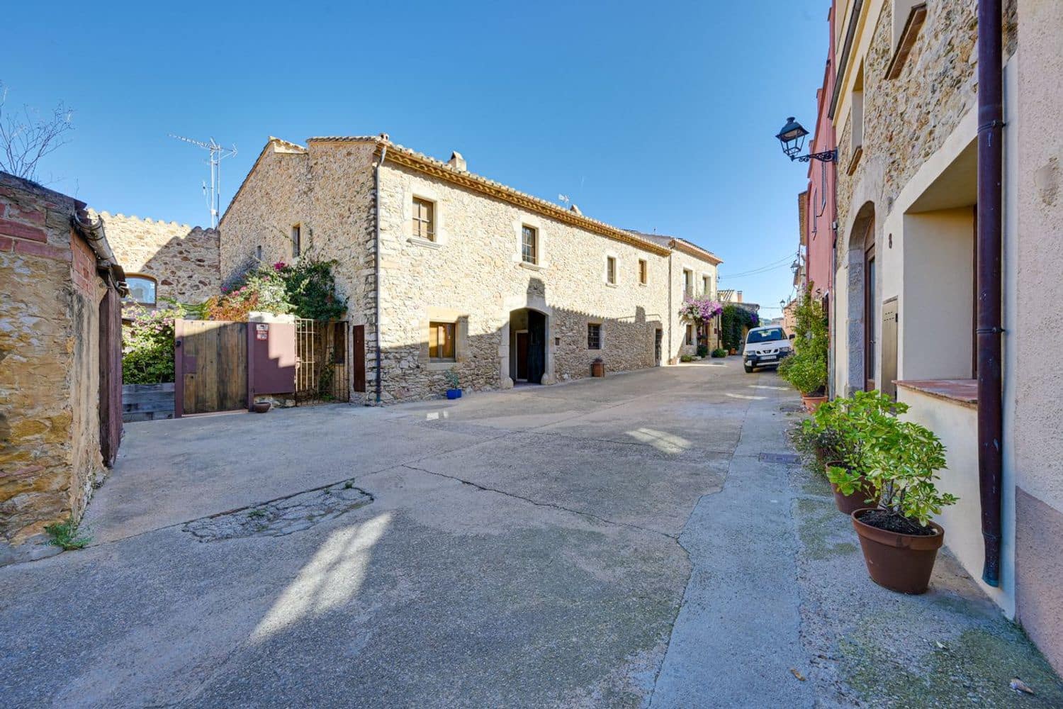 4 chambre Finca/Maison de Campagne à vendre à Regencos avec garage - 695 000 € (Ref: 9981287)