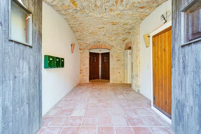 4 soveværelse Finca/Landehus til salg i Regencós med garage - € 695.000 (Ref: 9981287)