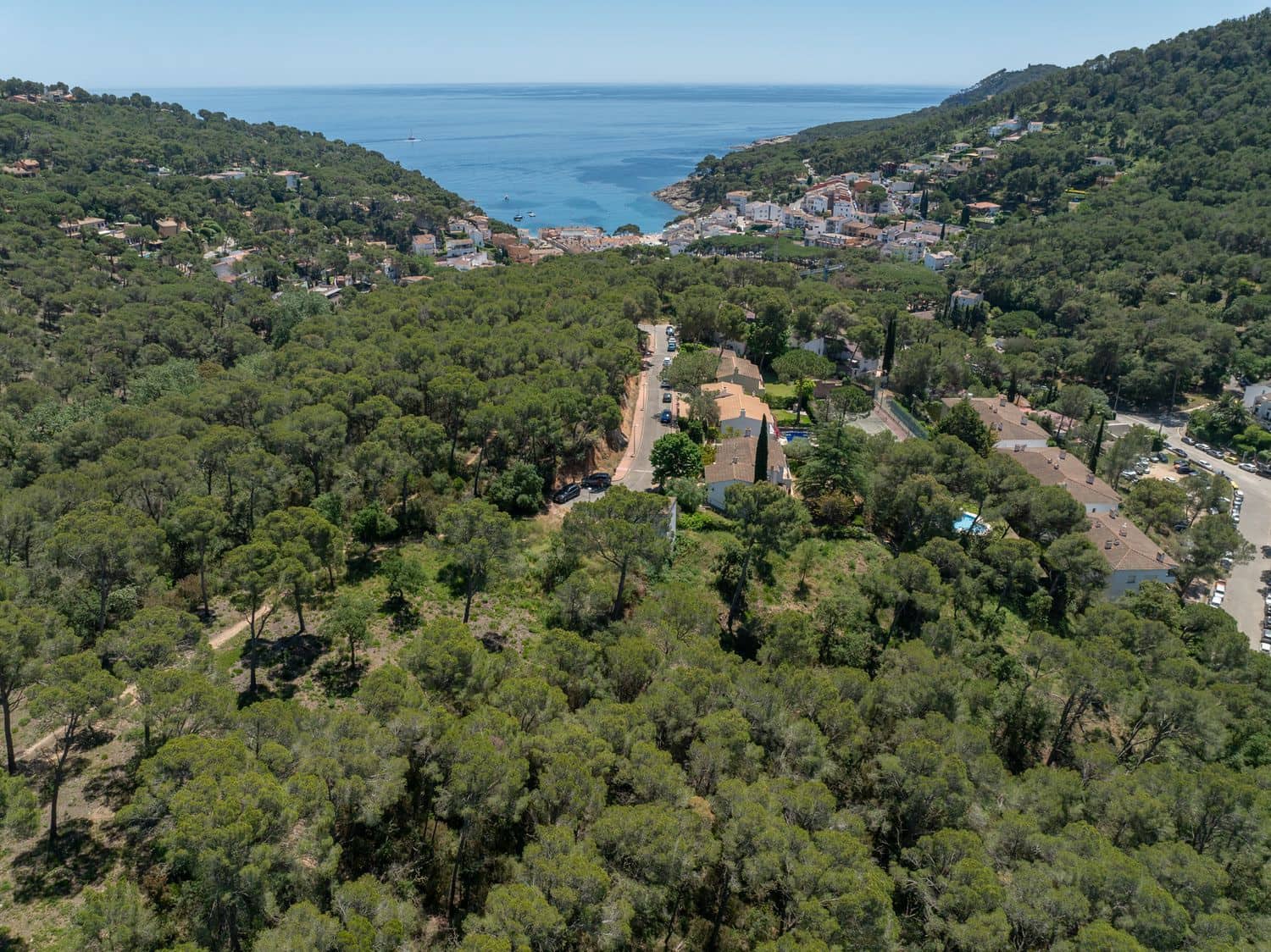 Ubebygd land til salgs i Tamariu - € 1 300 000 (Ref: 9981288)