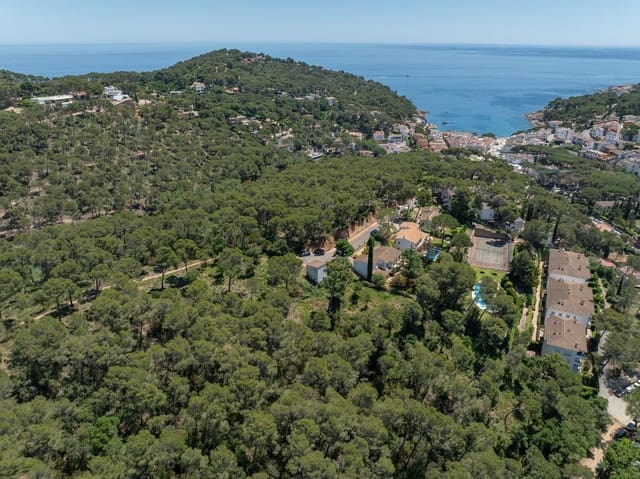 Ubebygd land til salgs i Tamariu, Palafrugell - € 1 300 000 (Ref: 9981288)