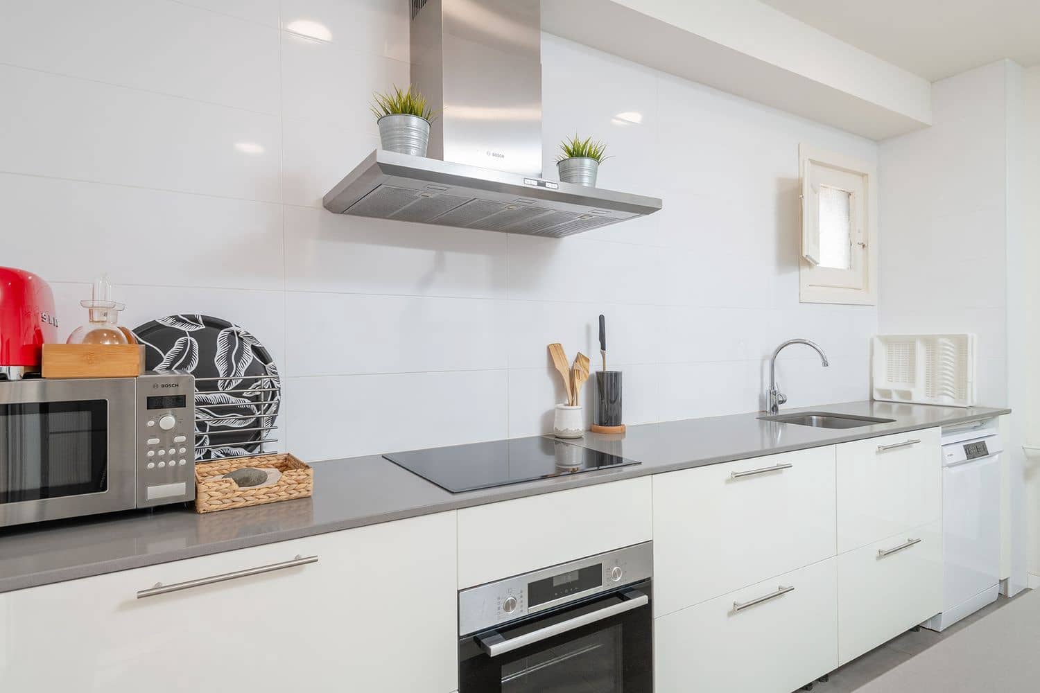 8 soverom Villa til salgs i Tamariu med svømmebasseng garasje - € 9 500 000 (Ref: 9981290)