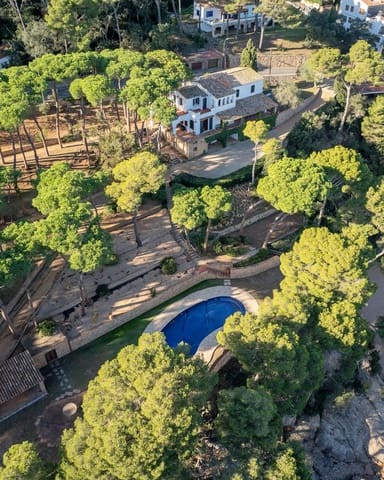 8 soverom Villa til salgs i Tamariu, Palafrugell med svømmebasseng garasje - € 9 500 000 (Ref: 9981290)