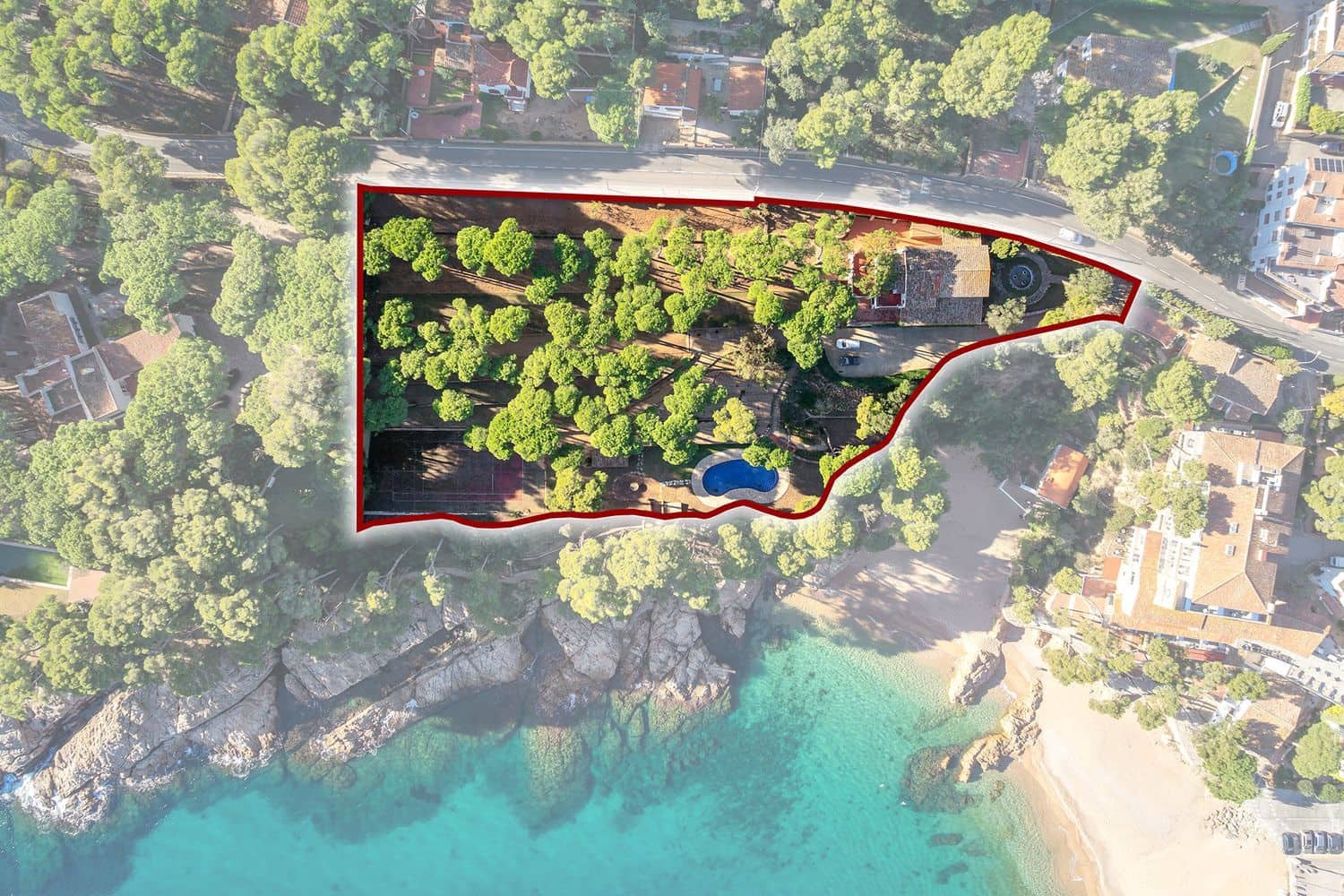 8 soverom Villa til salgs i Tamariu med svømmebasseng garasje - € 9 500 000 (Ref: 9981290)