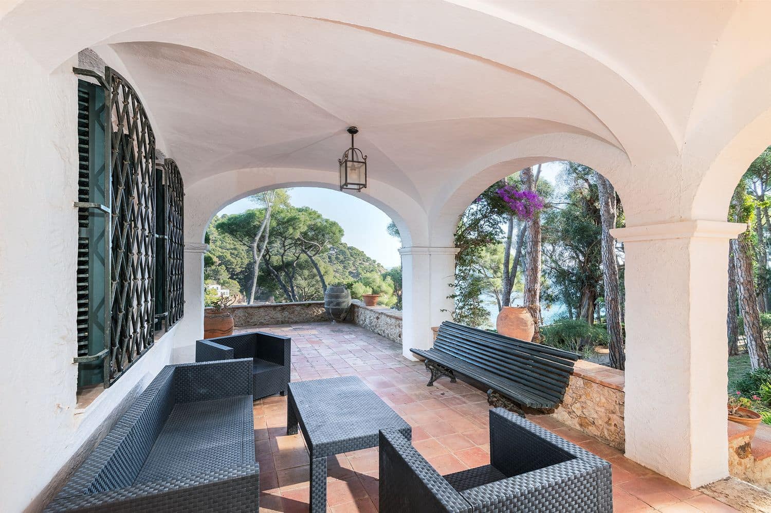 8 soverom Villa til salgs i Tamariu med svømmebasseng garasje - € 9 500 000 (Ref: 9981290)