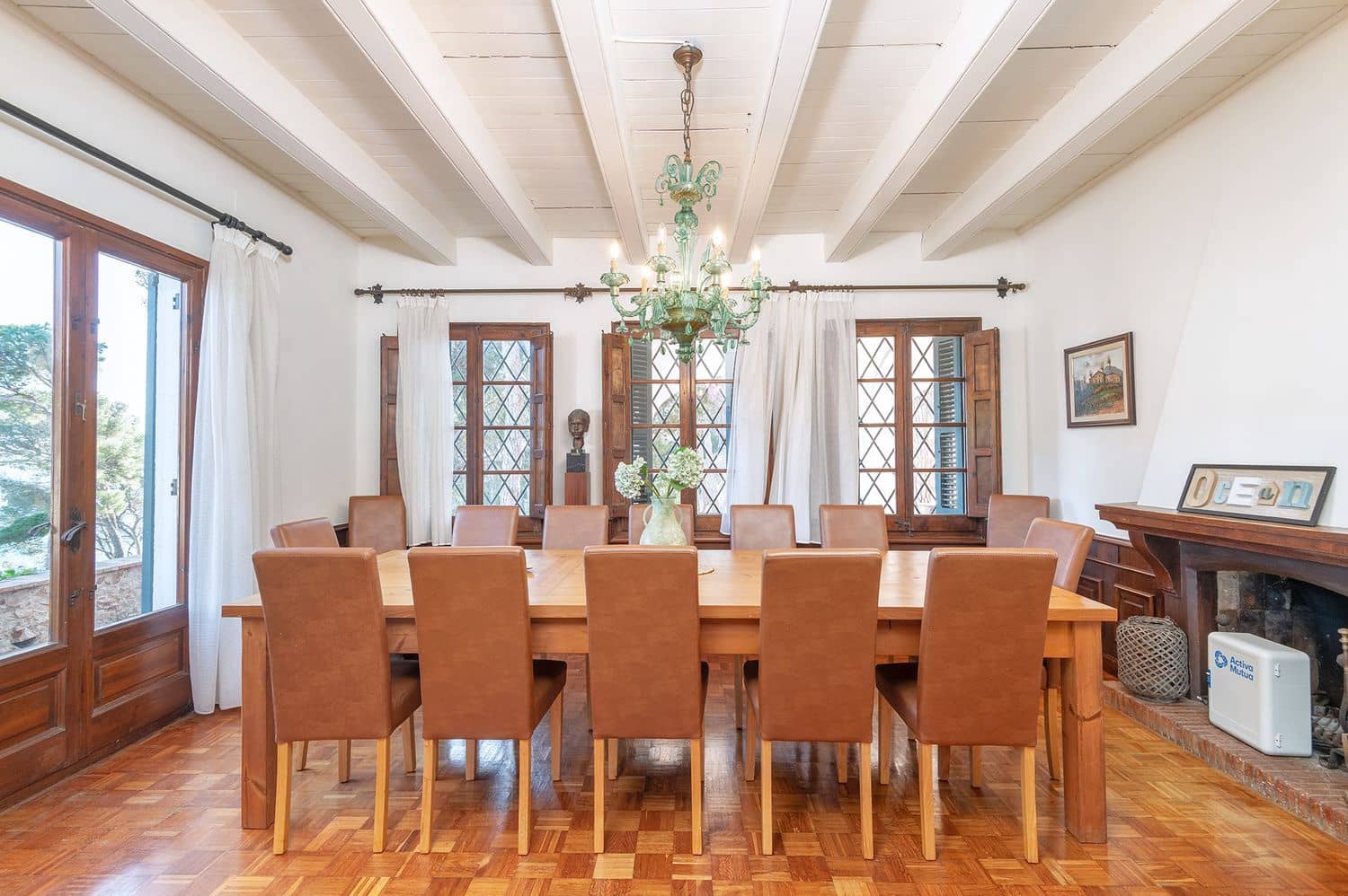 8 soverom Villa til salgs i Tamariu med svømmebasseng garasje - € 9 500 000 (Ref: 9981290)