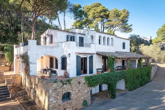 8 soverom Villa til salgs i Tamariu, Palafrugell med svømmebasseng garasje - € 9 500 000 (Ref: 9981290)