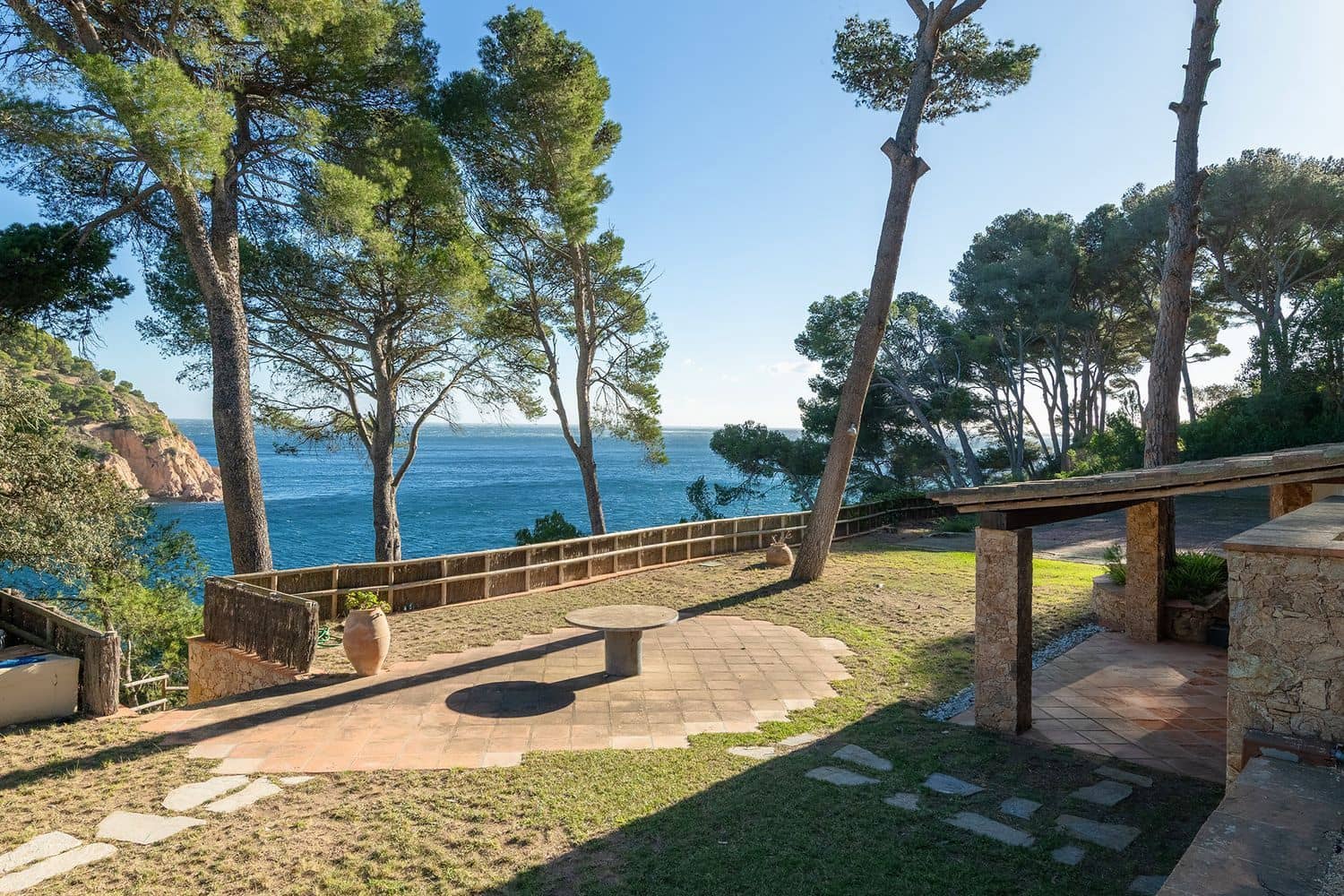 8 soverom Villa til salgs i Tamariu med svømmebasseng garasje - € 9 500 000 (Ref: 9981290)