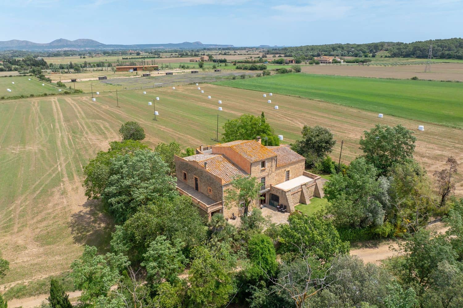5 chambre Finca/Maison de Campagne à vendre à Peratallada avec garage - 2 200 000 € (Ref: 9981291)