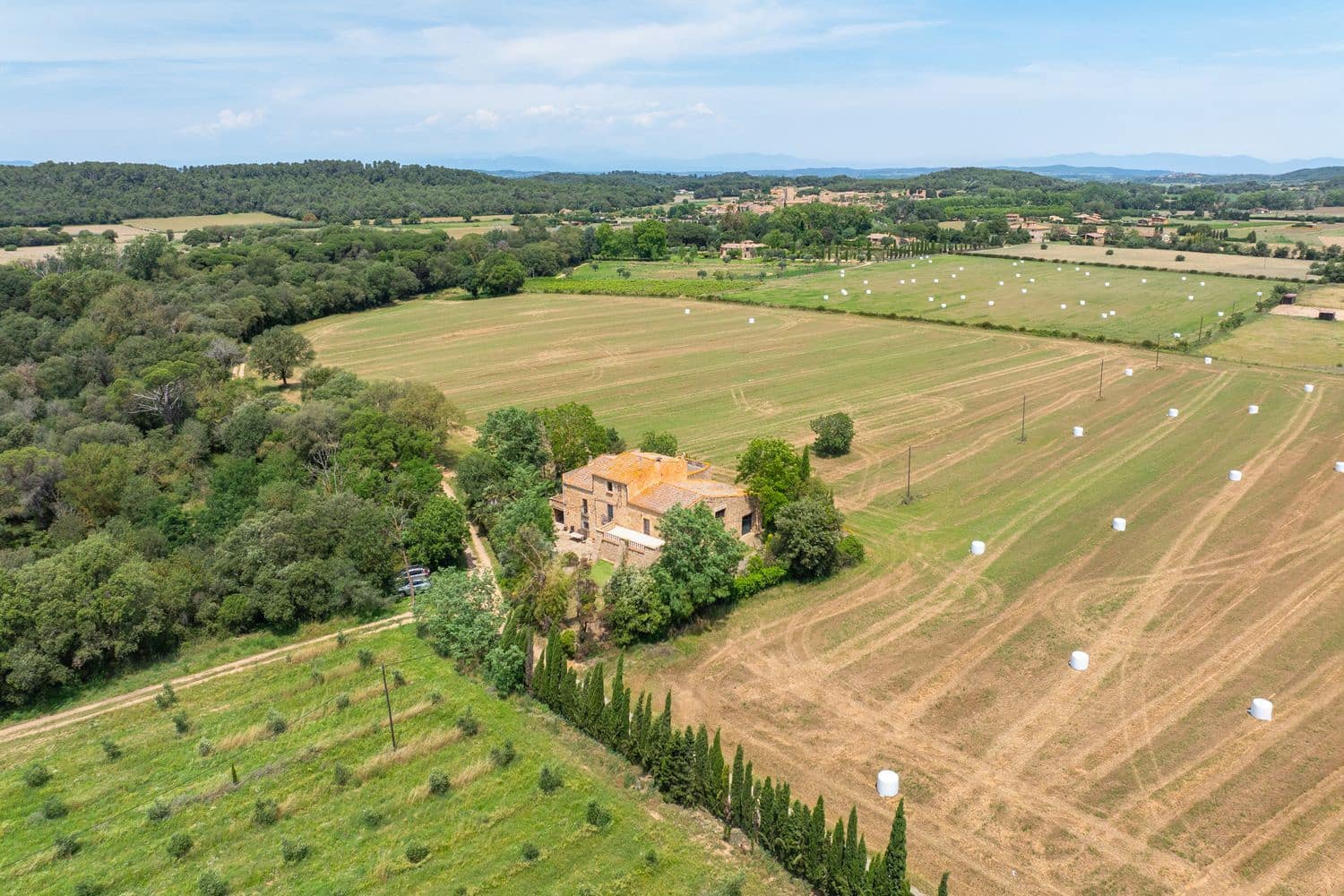 5 chambre Finca/Maison de Campagne à vendre à Peratallada avec garage - 2 200 000 € (Ref: 9981291)