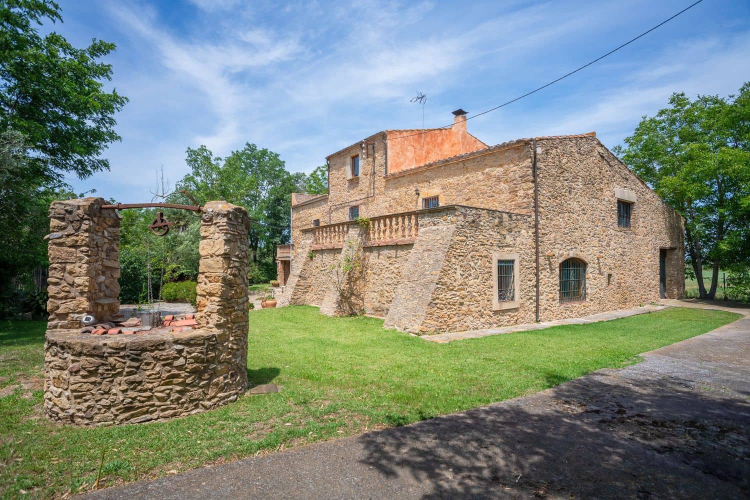 5 chambre Finca/Maison de Campagne à vendre à Peratallada avec garage - 2 200 000 € (Ref: 9981291)