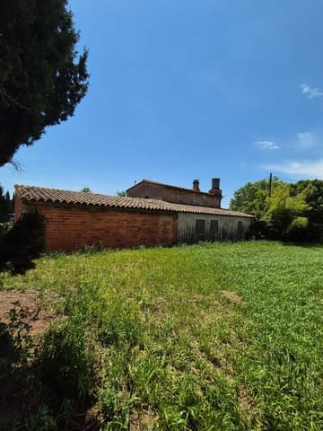 Finca/Casa Rural de 3 habitaciones en Llagostera en venta con garaje - 530.000 € (Ref: 9981292)