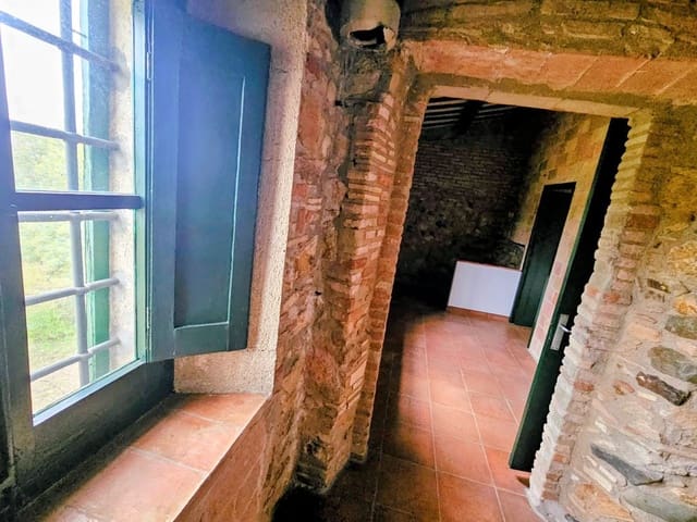 Finca/Casa Rural de 3 habitaciones en Llagostera en venta con garaje - 530.000 € (Ref: 9981292)