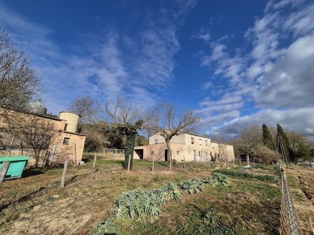 7 sovrum Finca/Hus på landet till salu i Cassà de la Selva med garage - 430 000 € (Ref: 9981293)