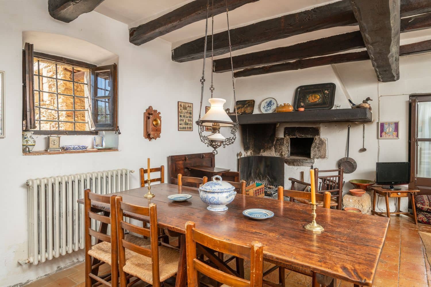 5 sypialnia Finka/Dom wiejski na sprzedaż w Madremanya z basenem garażem - 1 950 000 € (Ref: 9981296)