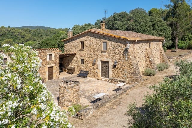 5 camera da letto Finca/Casa di Campagna in vendita in Madremanya con piscina garage - 1.950.000 € (Rif: 9981296)