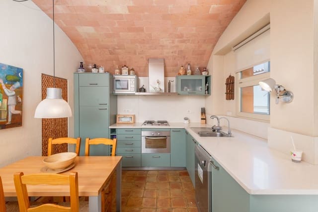 4 soverom Finca/Herregård til salgs i Palafrugell med garasje - € 490 000 (Ref: 9981299)