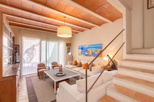 4 soverom Finca/Herregård til salgs i Palafrugell med garasje - € 490 000 (Ref: 9981299)