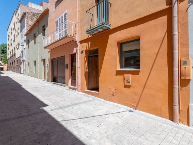 4 soverom Finca/Herregård til salgs i Palafrugell med garasje - € 490 000 (Ref: 9981299)