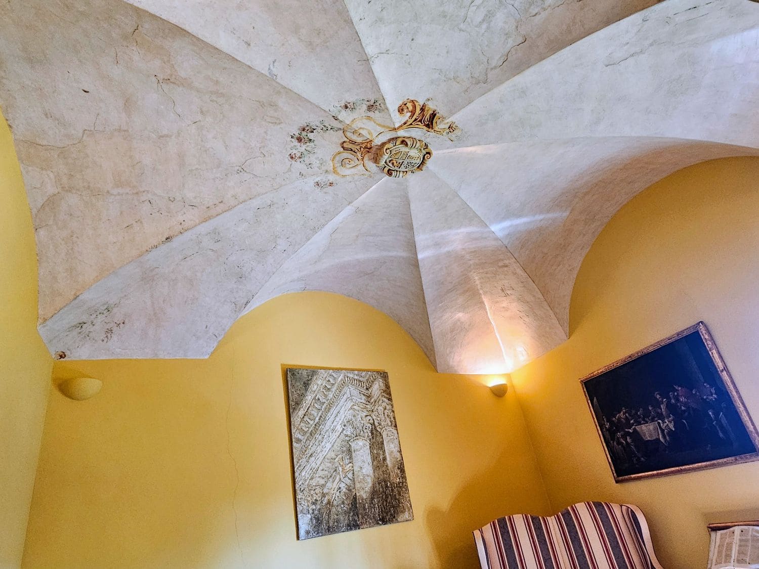 5 sypialnia Finka/Dom wiejski na sprzedaż w Rupia z basenem garażem - 5 500 000 € (Ref: 9981300)