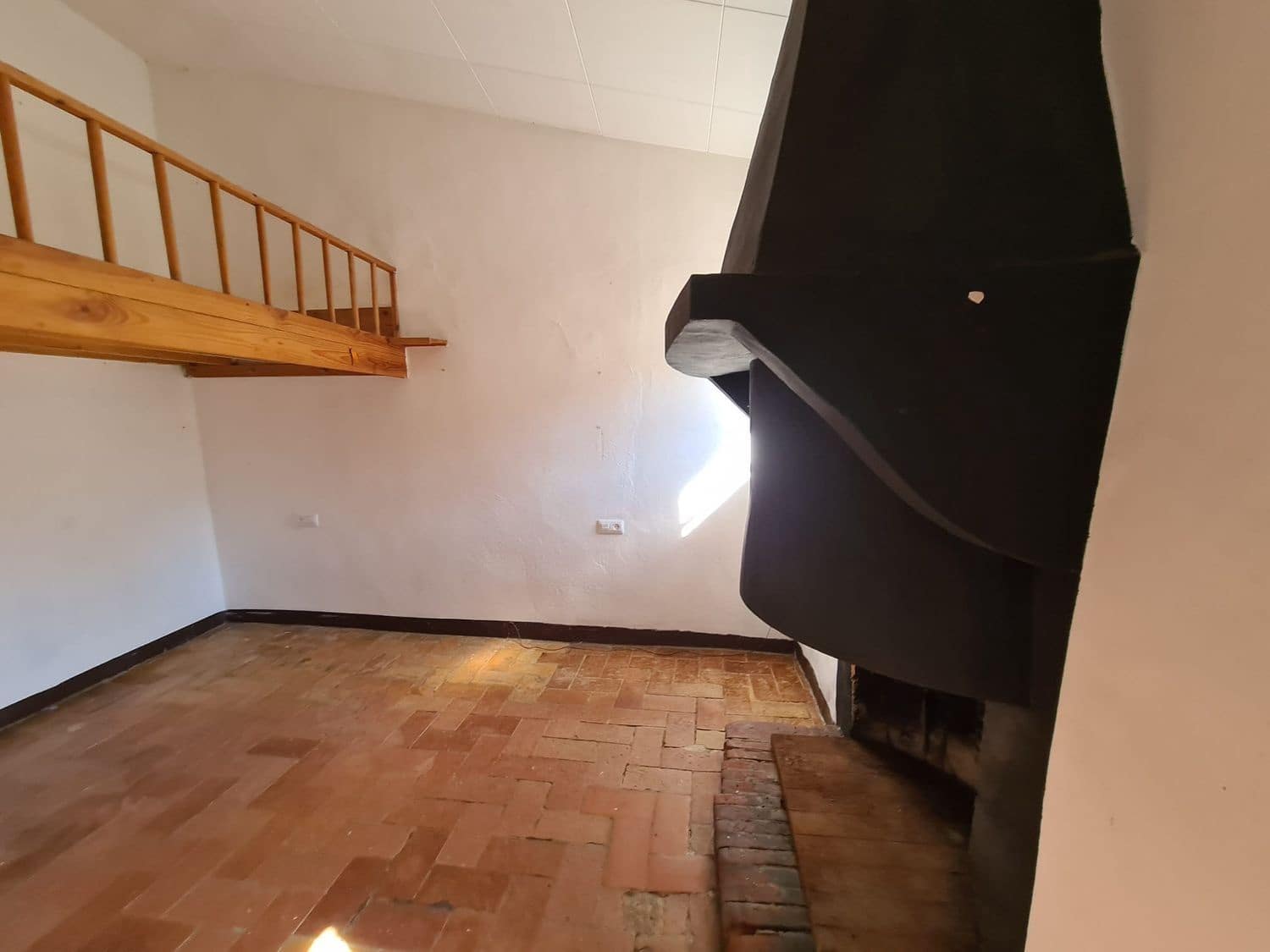 3 Zimmer Finca/Landgut zu verkaufen in Masarac mit Garage - 200.000 € (Ref: 9981302)