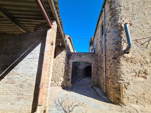 3 chambre Finca/Maison de Campagne à vendre à Masarac avec garage - 200 000 € (Ref: 9981302)